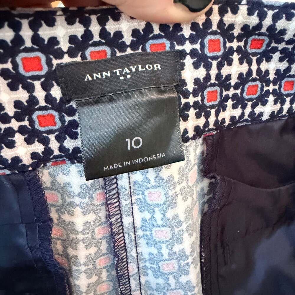 Ann Taylor Casual Dress Super High Rise Shorts Woman's Size 10 - Picture 7 of 7